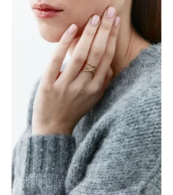 ANILLO CRUZADO
