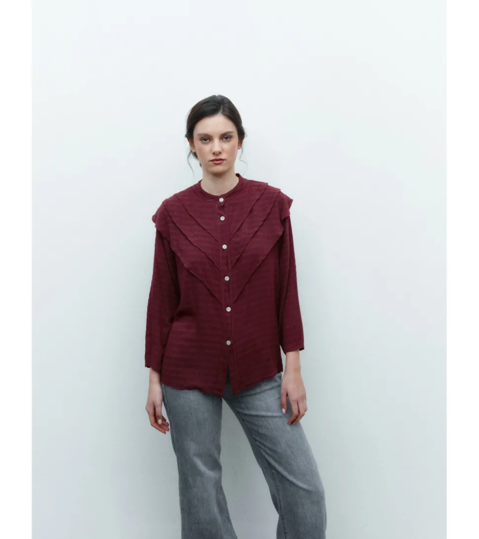 BLUSA BOTONES CON VOLANTES