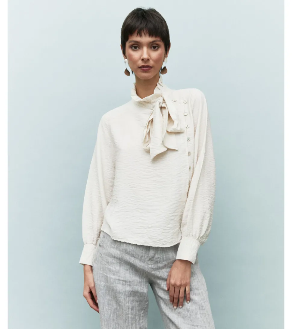 BLUSA BOTONES LATERALES