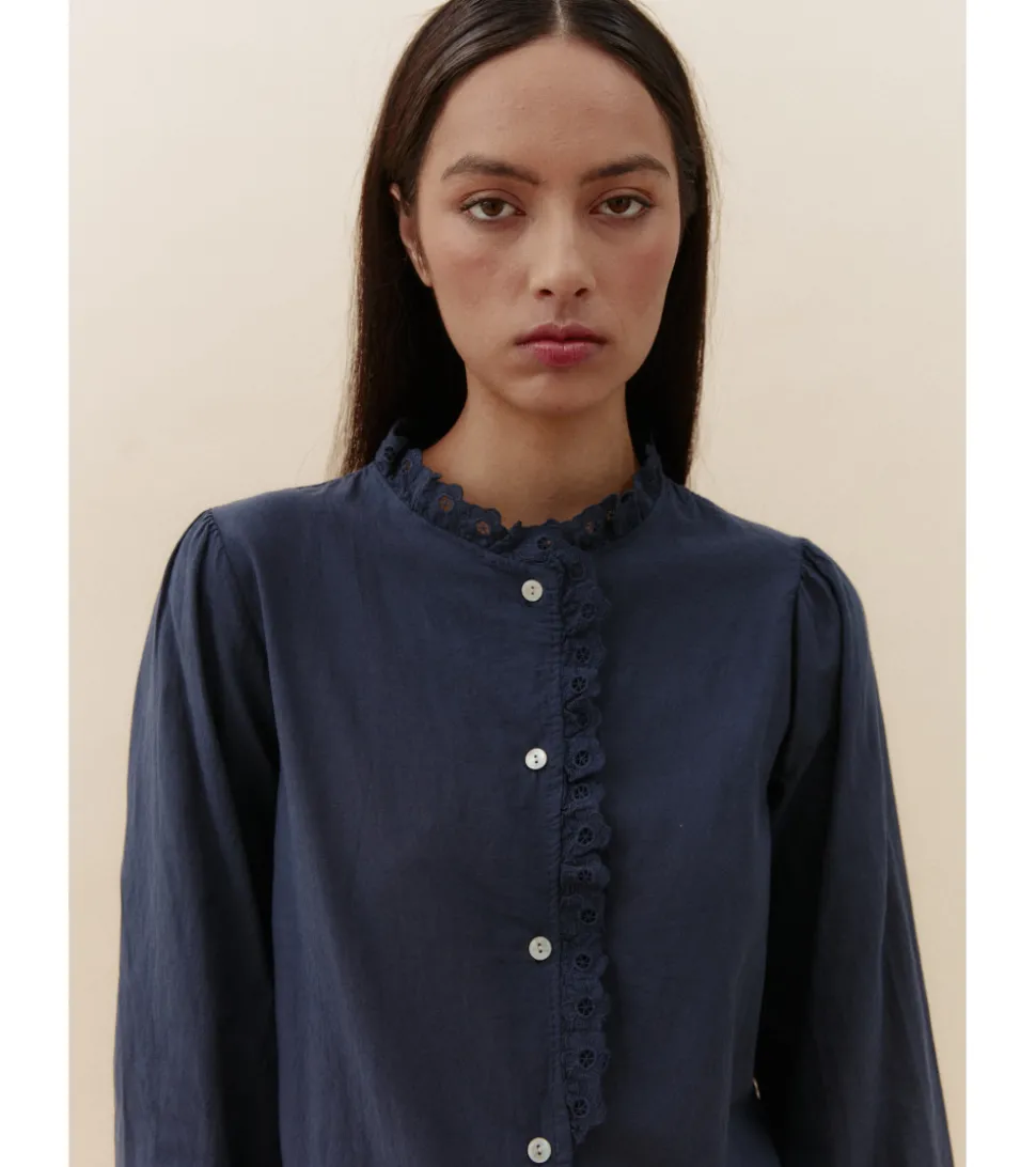 BLUSA CONTORNOS PUNTILLA
