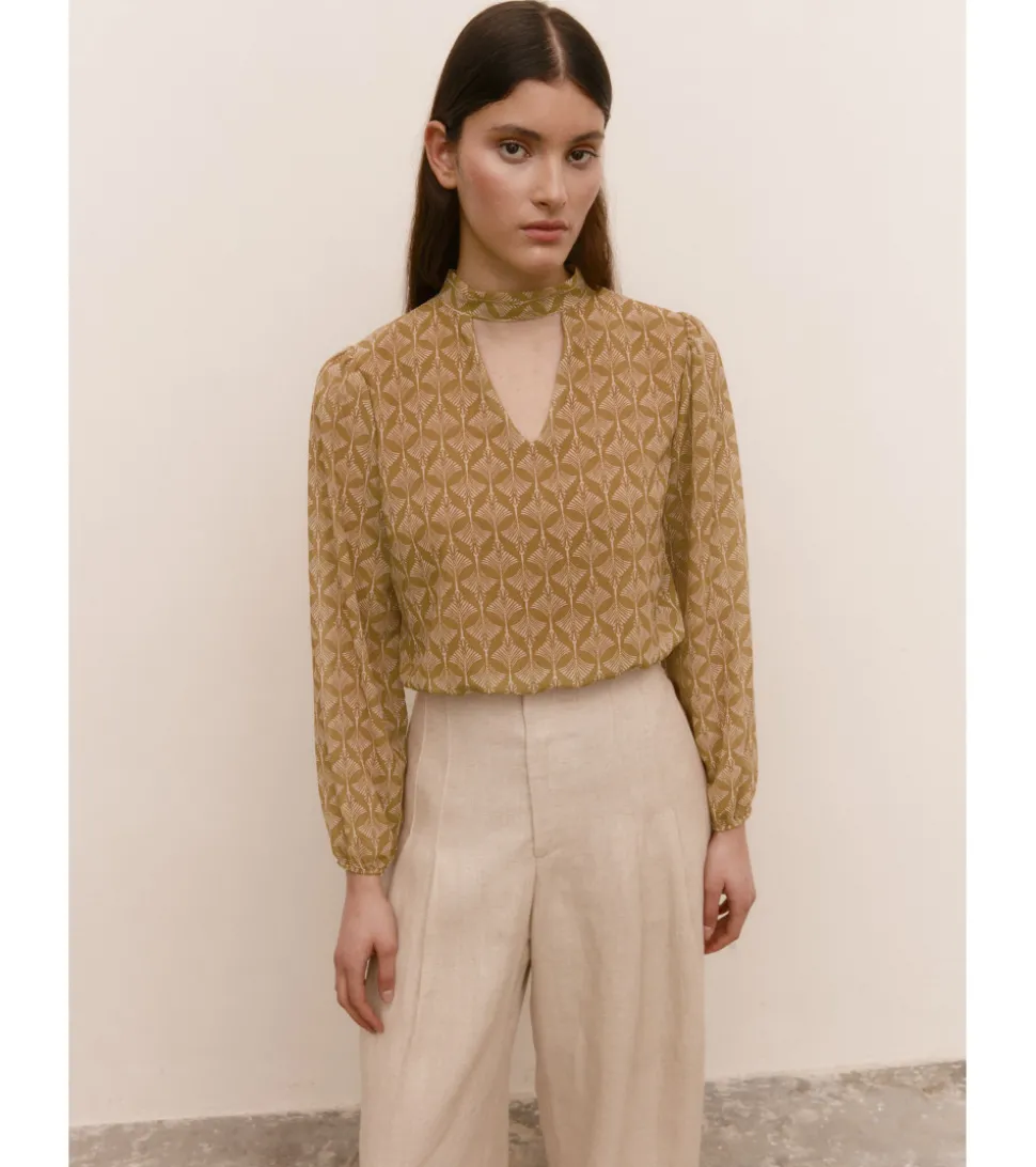 BLUSA CROPPED ESTAMPADA