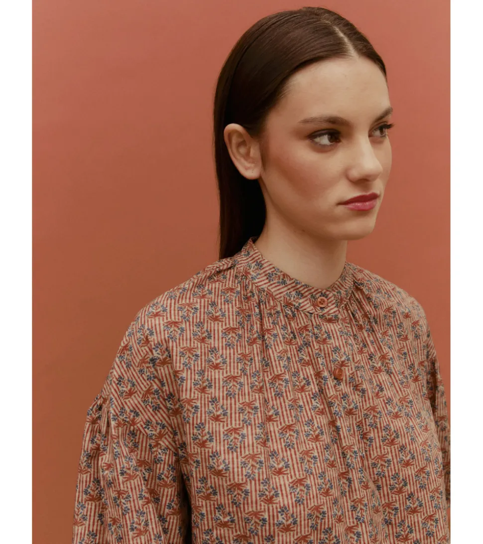 BLUSA CUELLO MAO ESTAMPADA