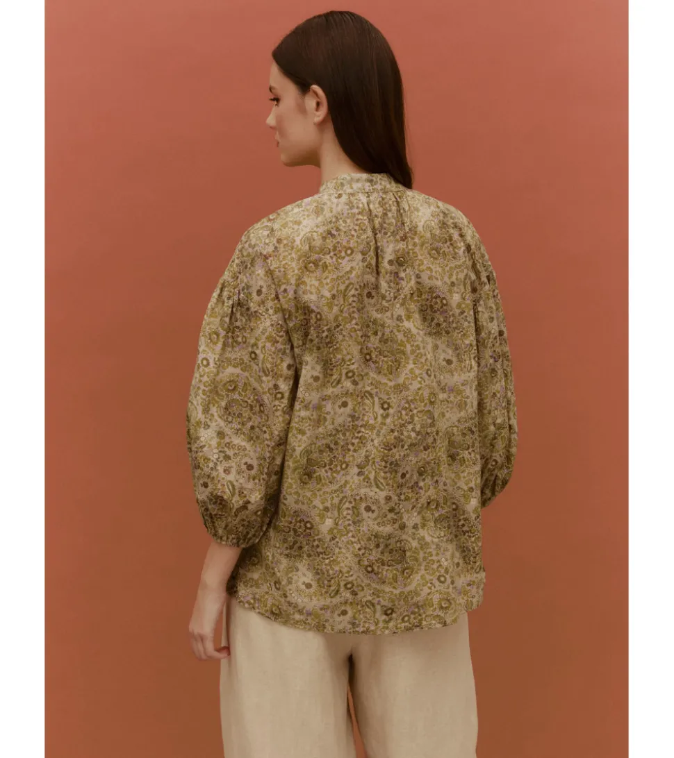 BLUSA CUELLO MAO ESTAMPADA
