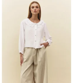 BLUSA CUELLO VOLANTE