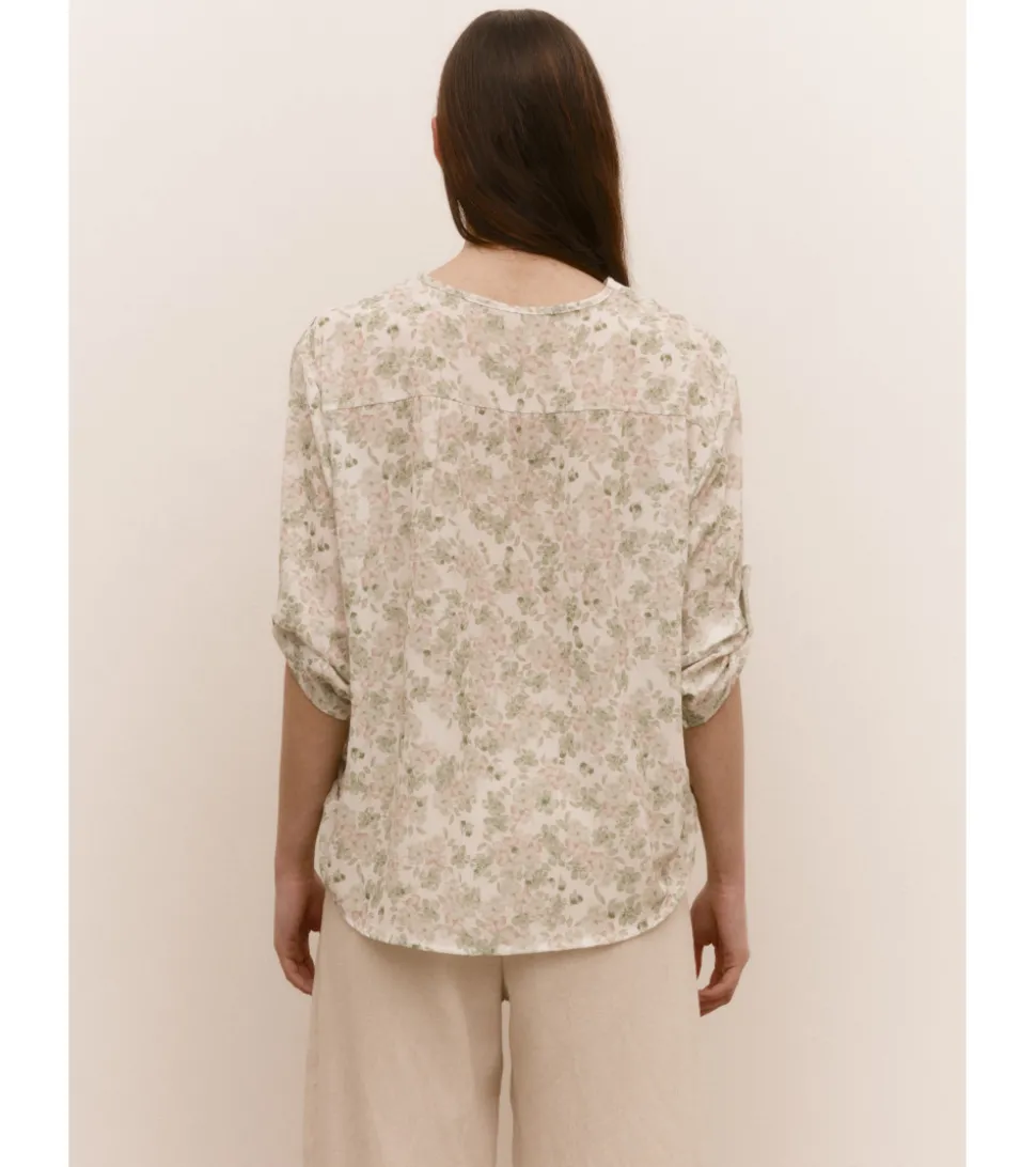 BLUSA ESTAMPADO FLORES