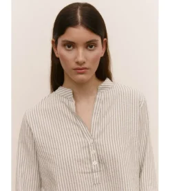 BLUSA ESTAMPADO RAYAS