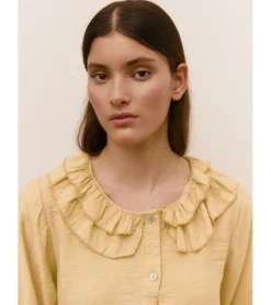BLUSA FLUIDA VOLANTES
