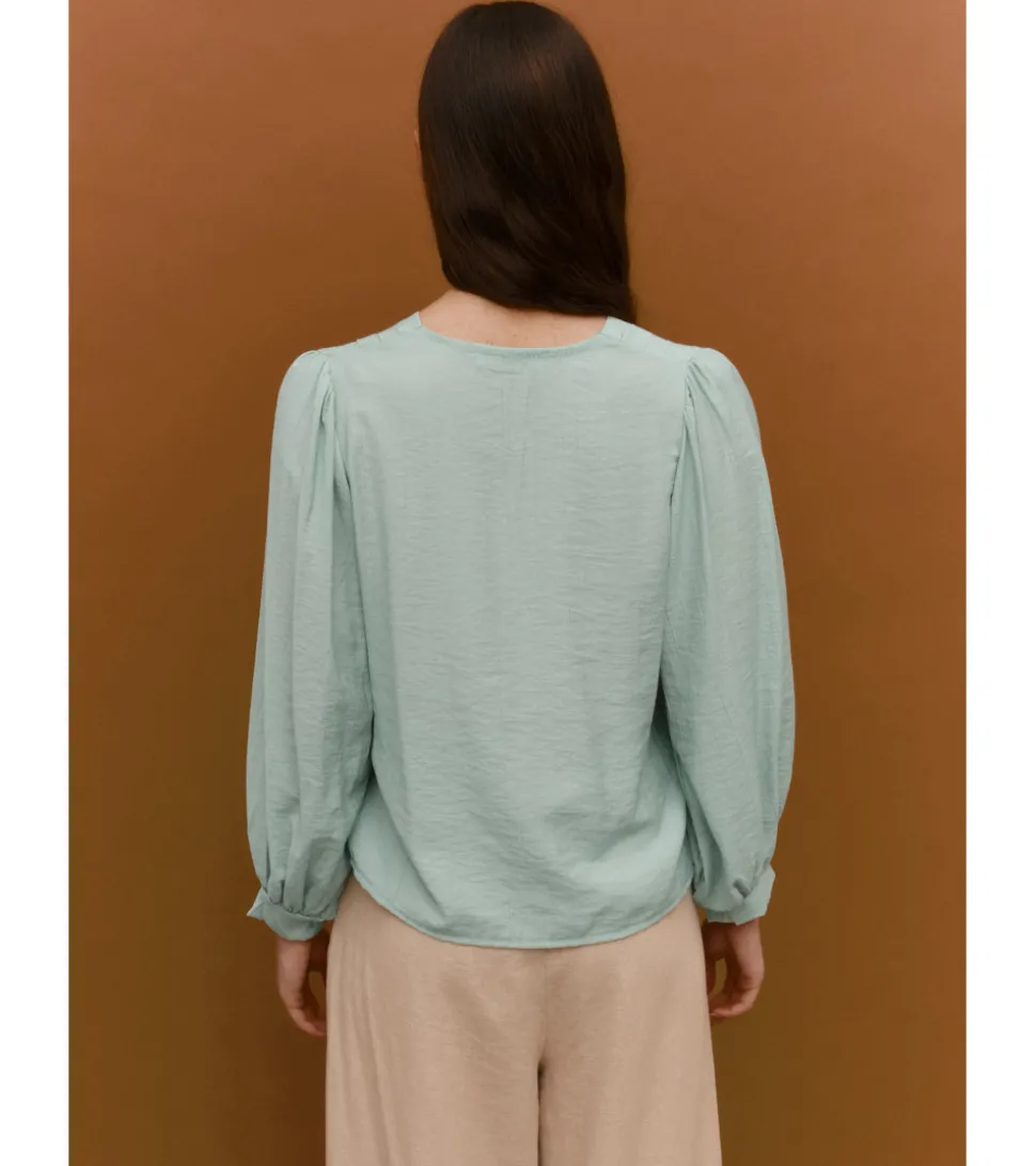 BLUSA PICO JARETAS