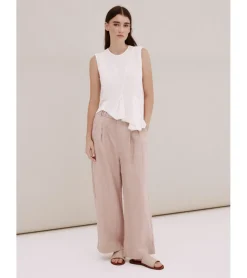 BLUSA RECORTES ASIMÉTRICA