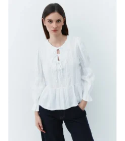 BLUSA RÚSTICA LAZOS