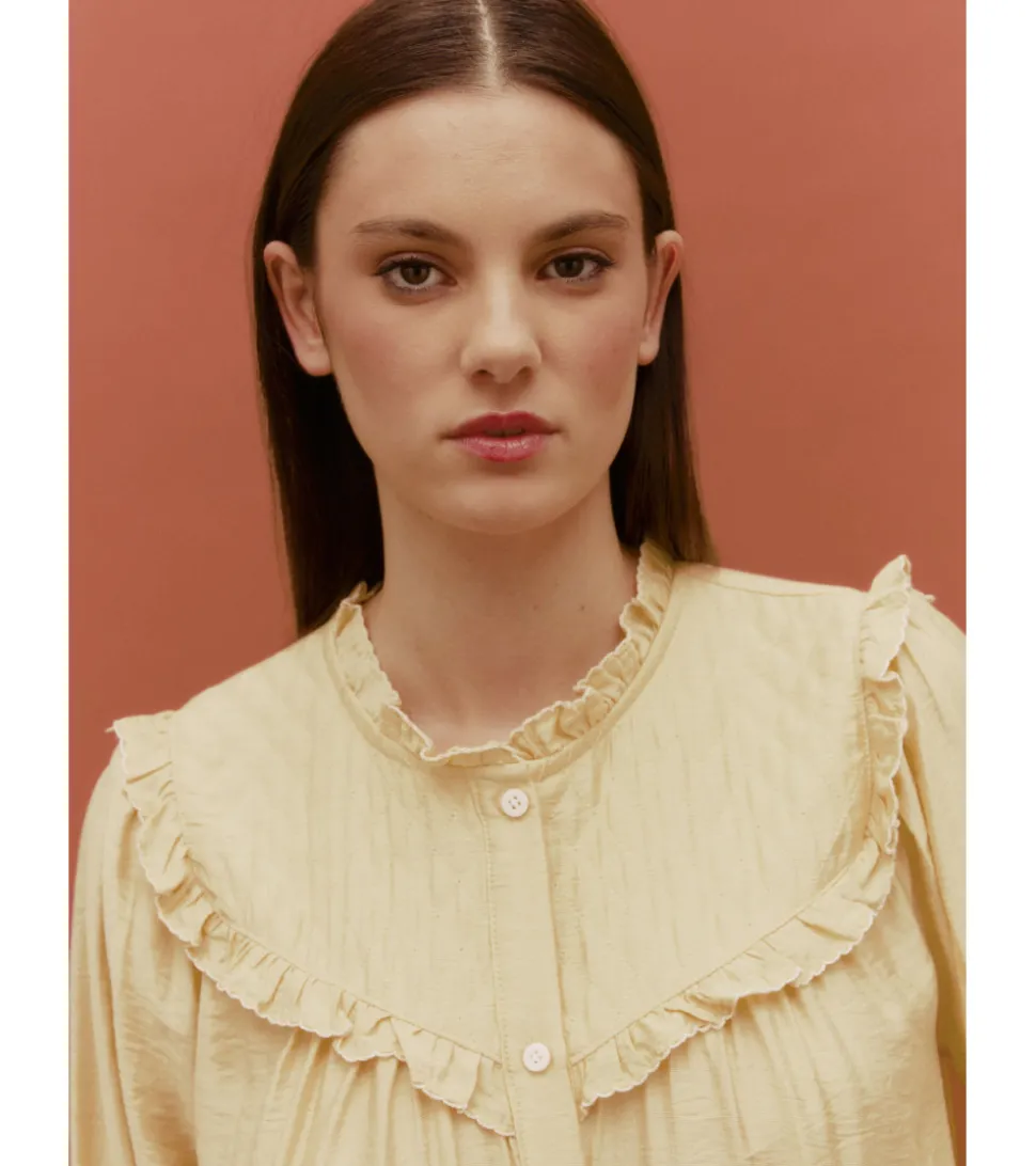 BLUSA SATINADA TEXTURA
