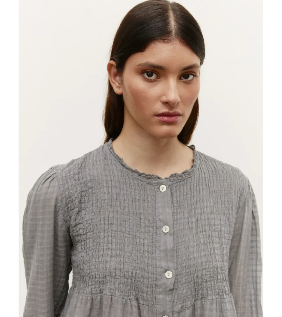 BLUSA TEXTURA BOTONES