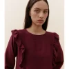 BLUSA VOLANTES PEQUEÑOS