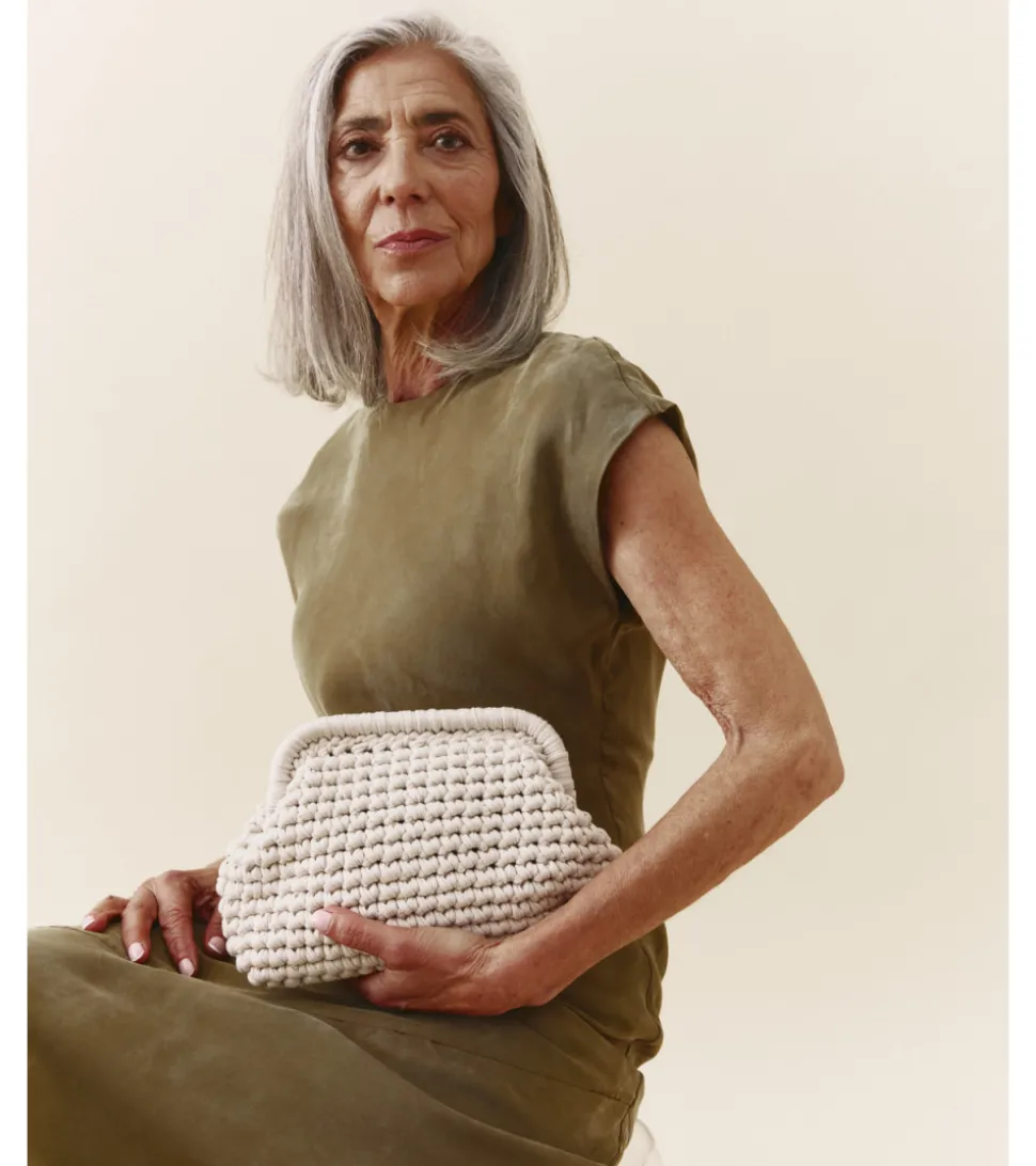 BOLSO CLUTCH TRAPILLO