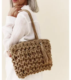 BOLSO DE HOMBRO CUERDAS