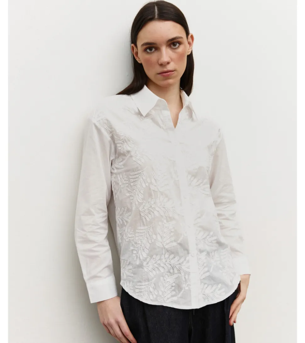 CAMISA BORDADA HOJAS
