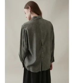 CAMISA BOTONES ESPALDA