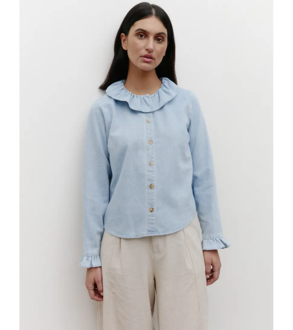 CAMISA DENIM CUELLO VOLANTE