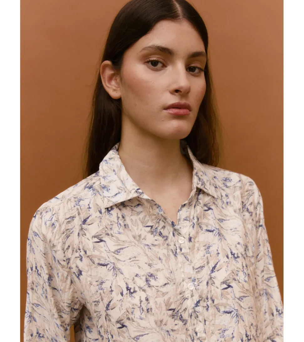 CAMISA ESTAMPADO HOJAS