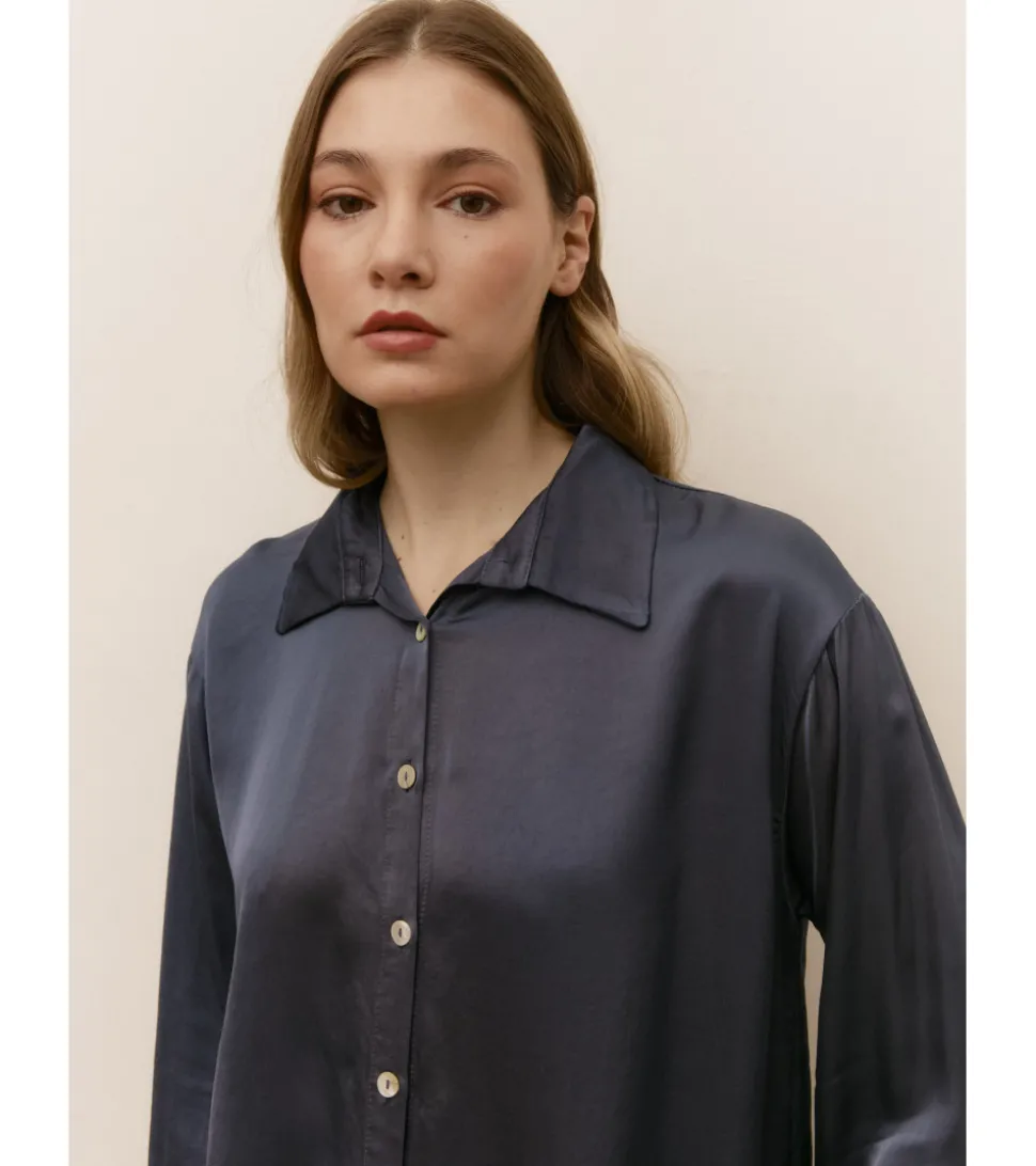 CAMISA SATINADA BOTONES