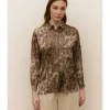 CAMISA SATINADA ESTAMPADA