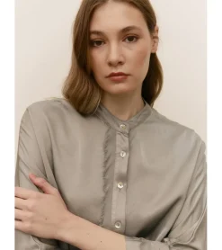 CAMISA SATÉN COMBINADA