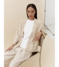 CHAQUETA BORDADA ABIERTA