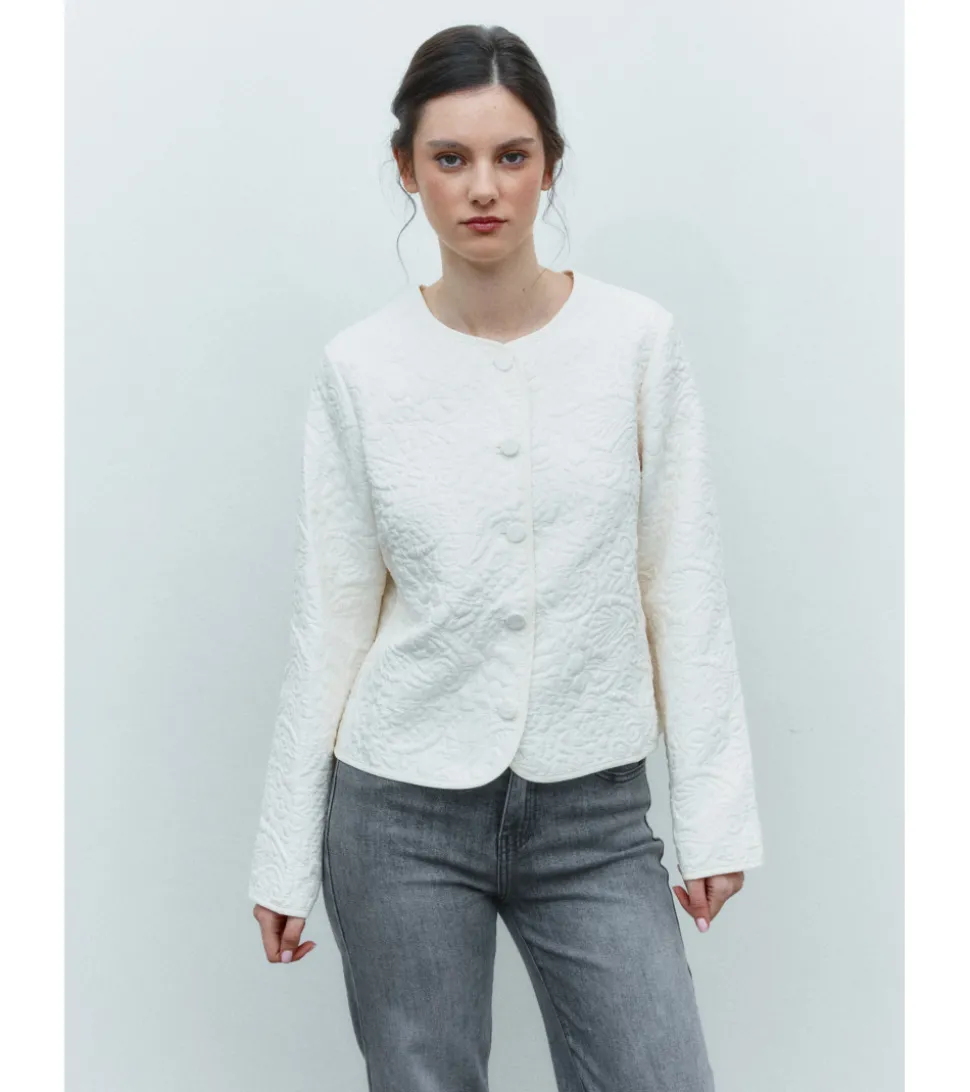 CHAQUETA BROCADA BOTONES
