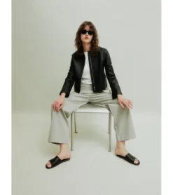 CHAQUETA LEATHER
