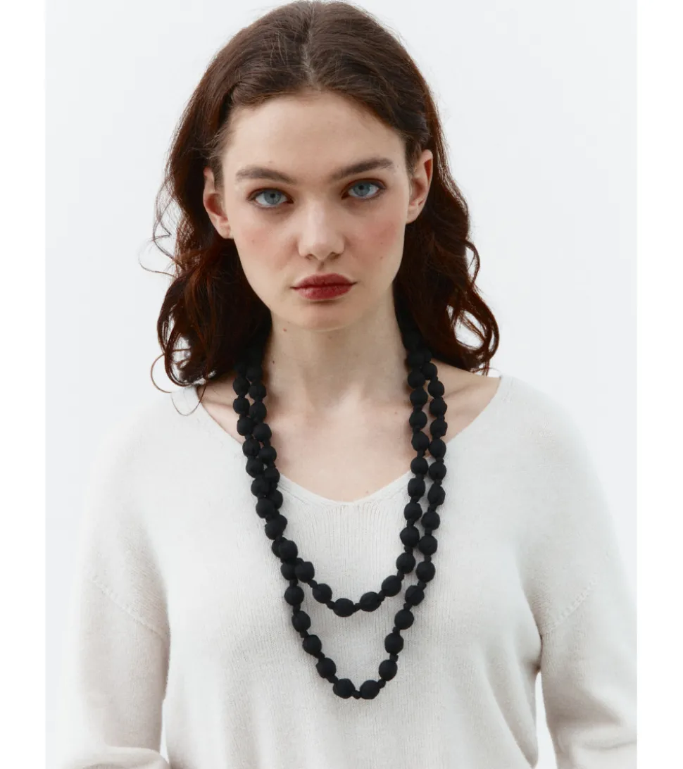 COLLAR SEDA BOLAS