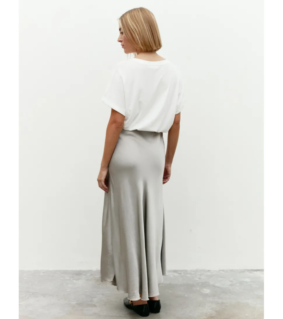 FALDA SATINADA MIDI