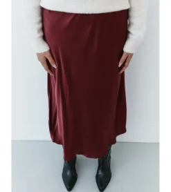 FALDA SATÉN