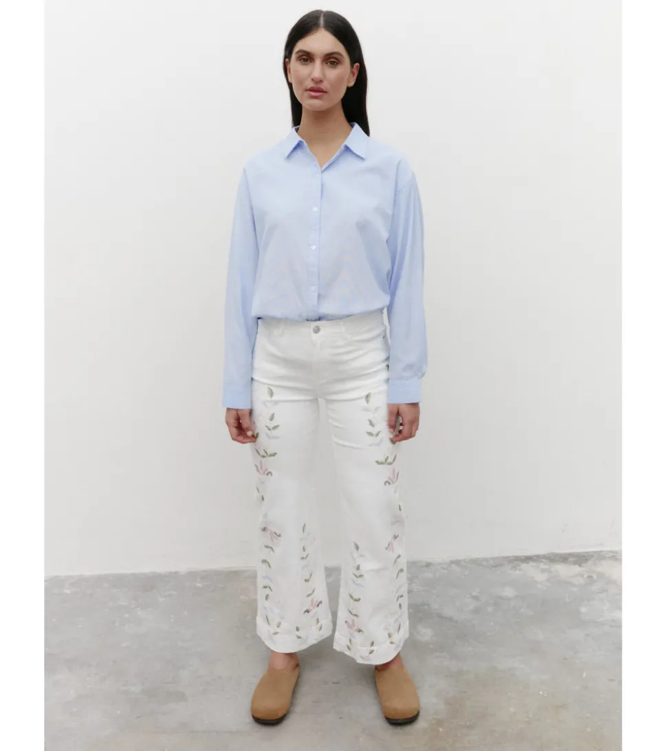 JEANS BORDADO FLORES