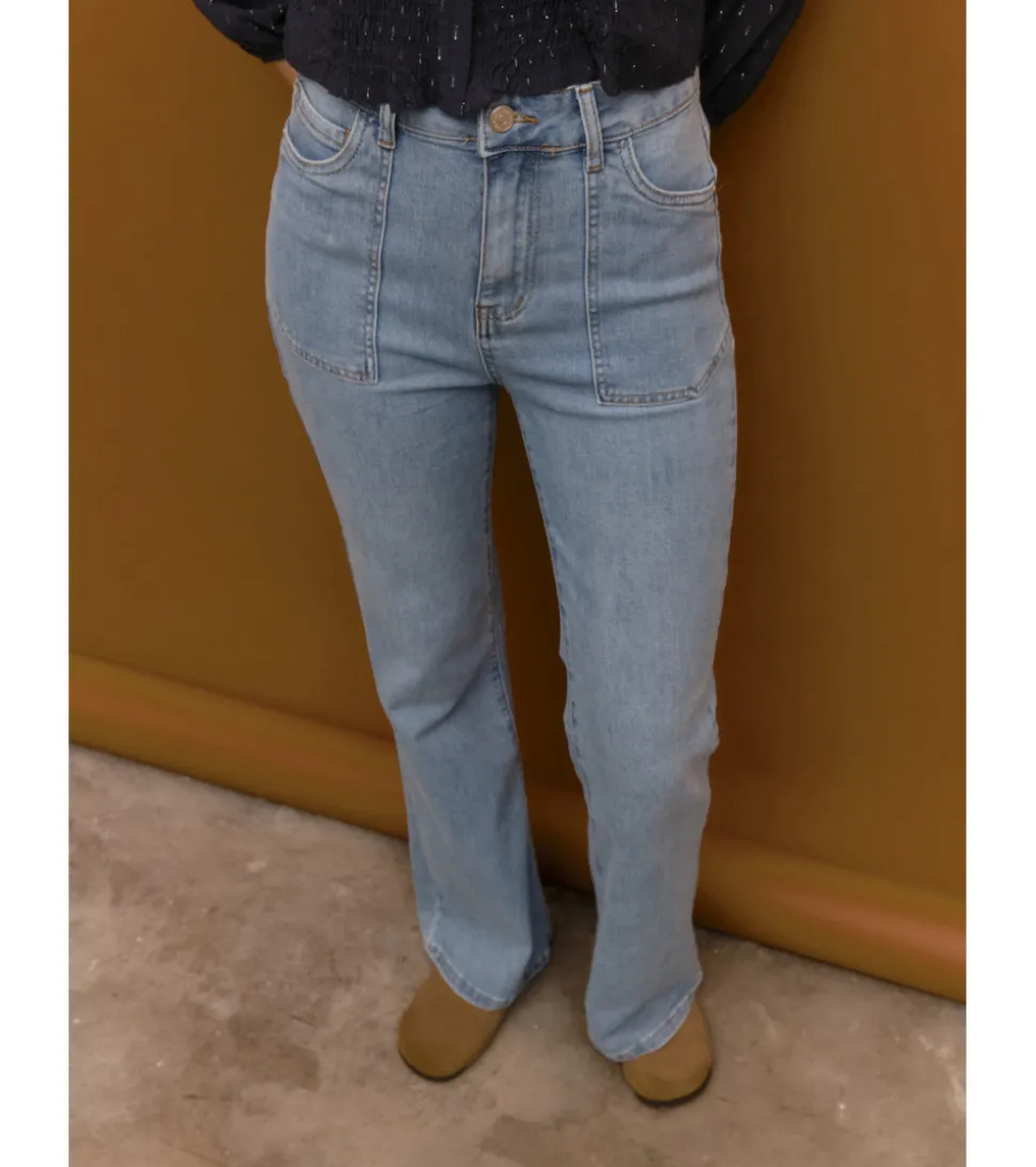 JEANS FLARE BOLSILLOS