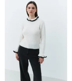 JERSEY CUELLO VOLANTE