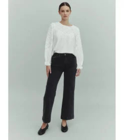 PANTALÓN DENIM BOLSILLOS