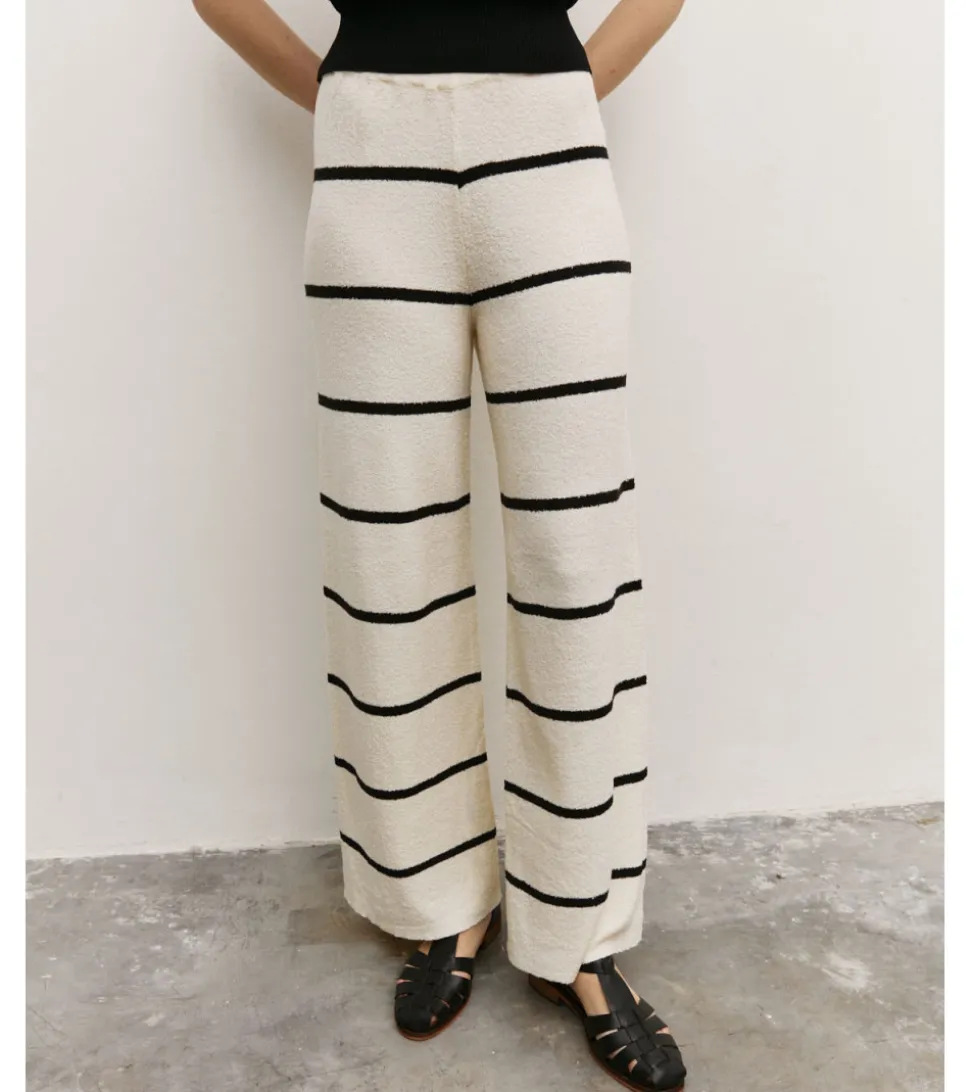 PANTALÓN PUNTO RAYAS