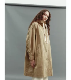 PARKA AMPLIA