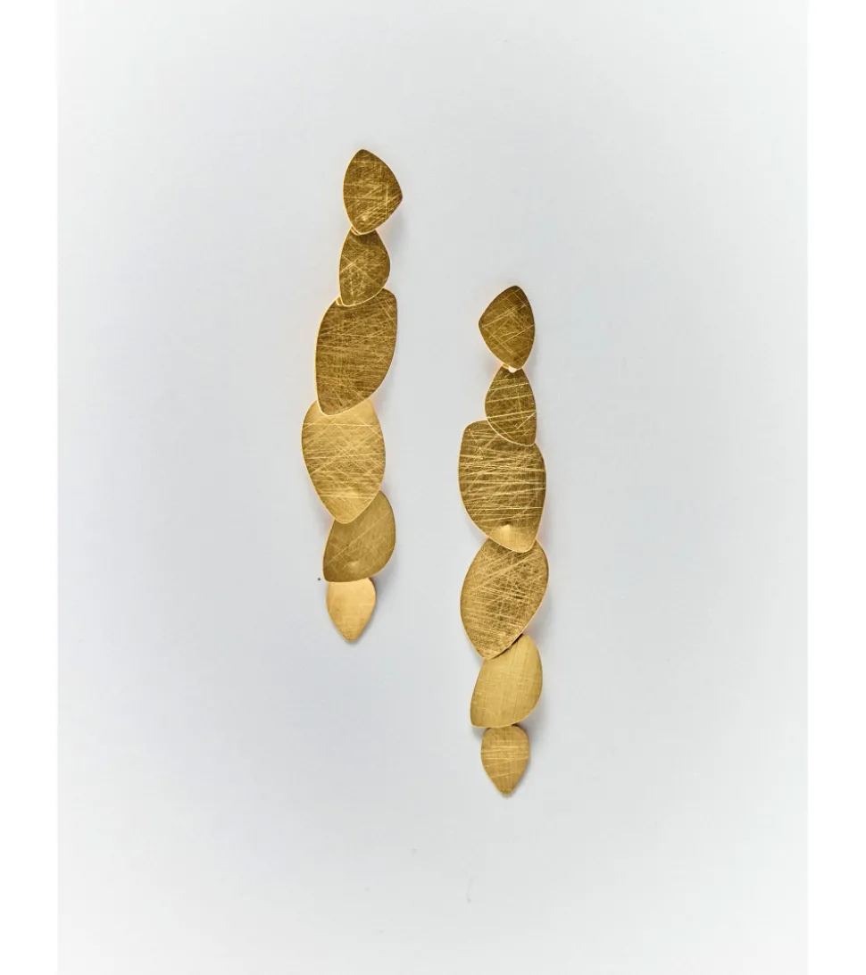 PENDIENTES LARGOS DORADOS