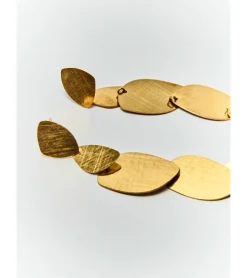 PENDIENTES LARGOS DORADOS