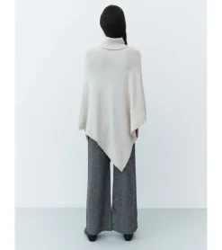 PONCHO CUELLO ALTO