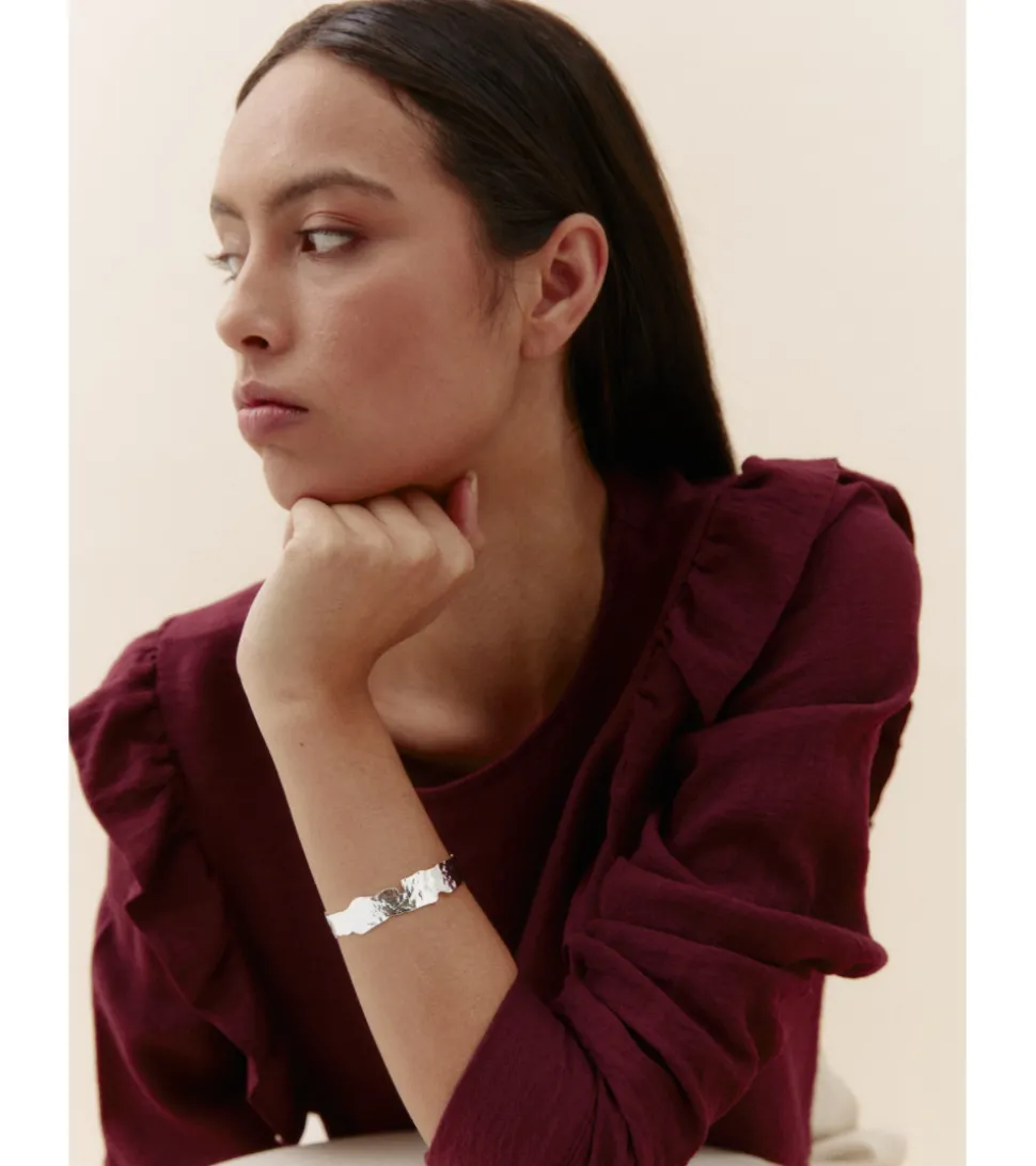 PULSERA RELIEVE PLATEADA