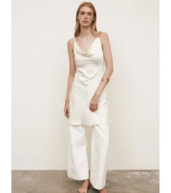 VESTIDO CORTO SATINADO