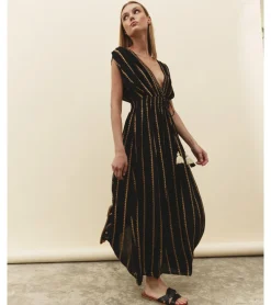 VESTIDO ESTAMPADO DORADO
